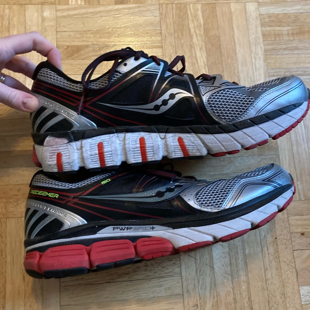Saucony • Men’s Redeemer Sneakers 8mm size US 13